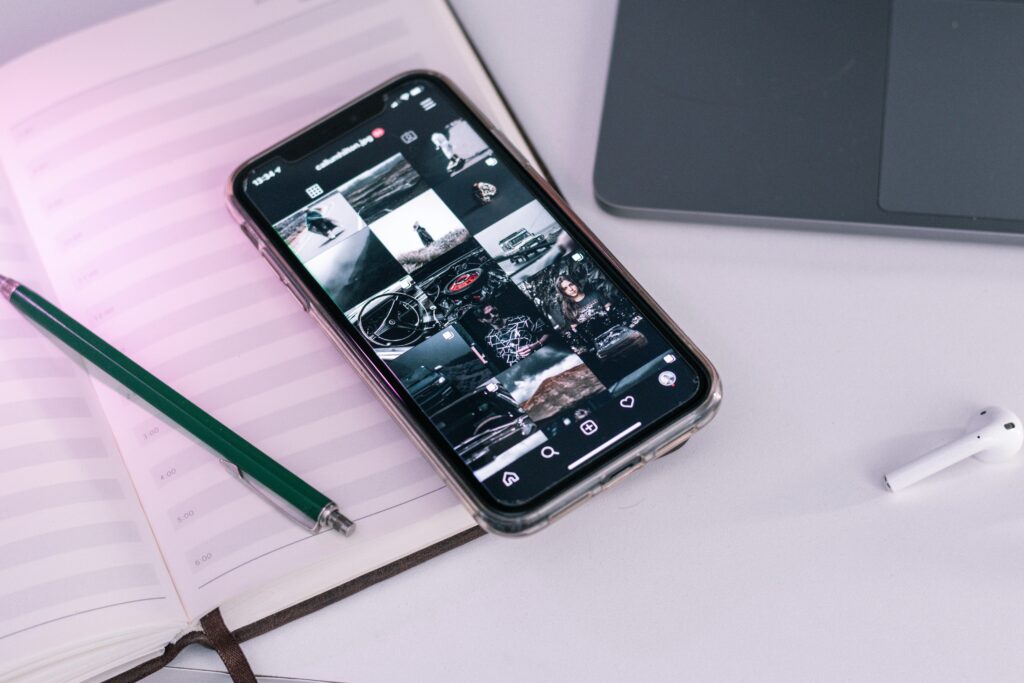 pexels skelm 7856643